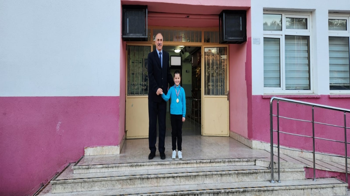 İstiklal Marşı Güzel Okuma Yarışması